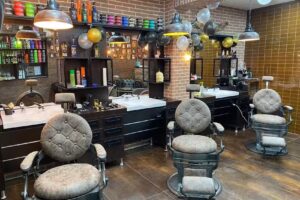 FIGAROS3 3 Barber Shop