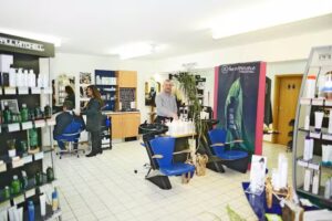 Freche Locke Friseure