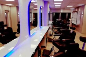 Friend’s Hair Lounge