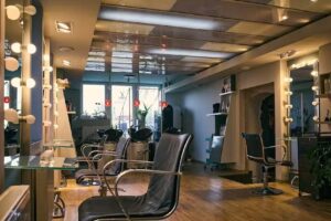 Friseur Abschnitt 5 Meissen. Spezialist f&uuml;r Colorationen, Balayage, Haar-und Kopfhautpflege.