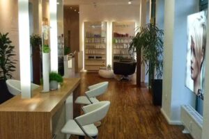Friseur Bad Aibling: intercoiffure simply hair