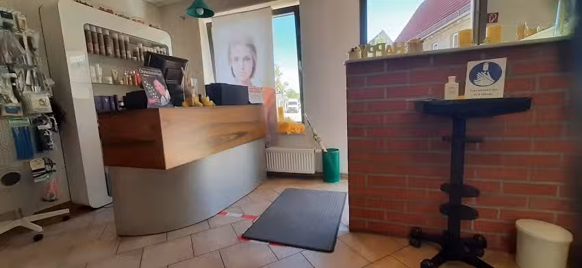 Friseur Baier (Samstag nach Absprache ge&ouml;ffnet)