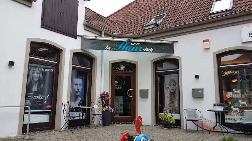 Friseur Be-Haar-Lich by Fenja