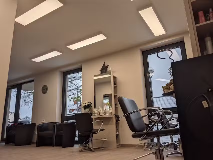 Friseur CREHAARTIVE Simone Bruske
