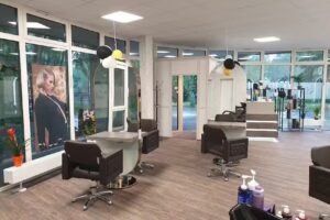 Friseur Föhnix Inh. Nicole Schering