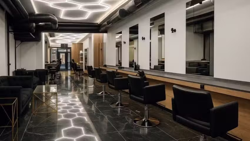 Friseur Goldene Locke