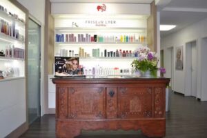 Friseur & Haarhaus Lyer