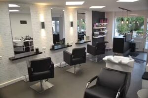 Friseur HAARMACHEREI &ndash; Daniela Amon