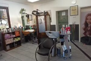 Friseur Haarscheune Korbetha