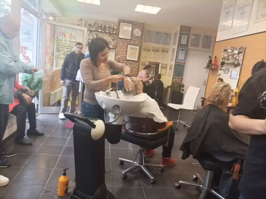 Friseur Hairspray