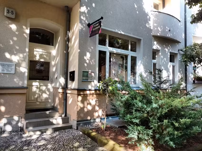 Friseur-Handwerk Sternberg-Jirak