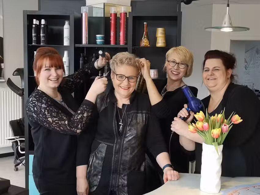 Friseur Haupt Haar Sch&ouml;nebeck