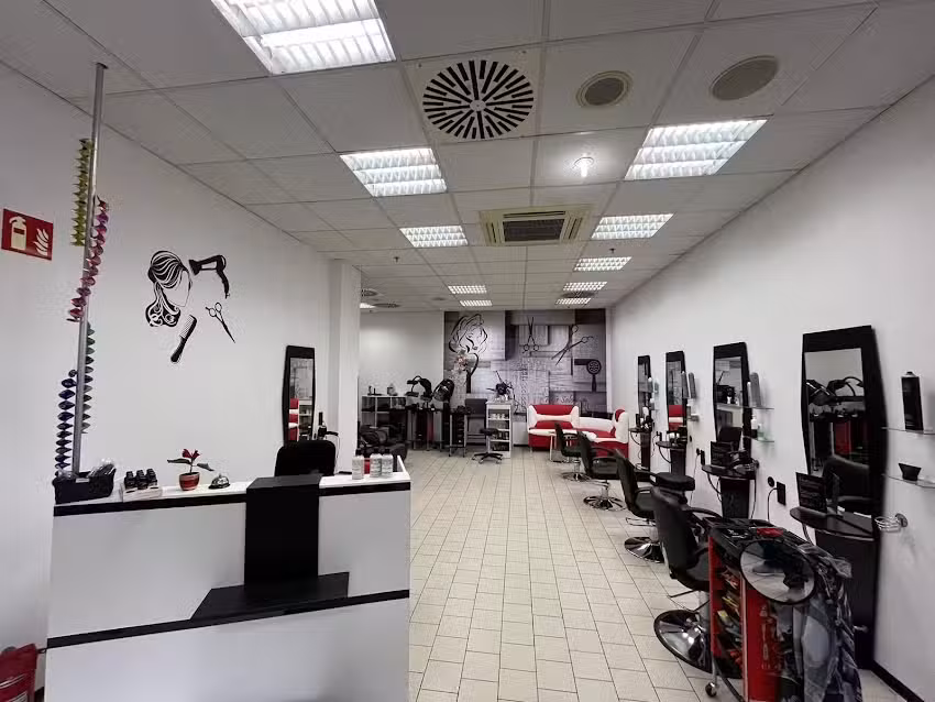 Friseur im kaufland H&auml;rer,s Cut& More