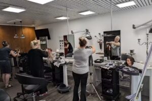 Friseur im Stern Fris&ouml;re