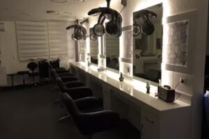 Friseur in G&uuml;ltstein Fris&ouml;r Stube Arif &Ouml;zg&uuml;l