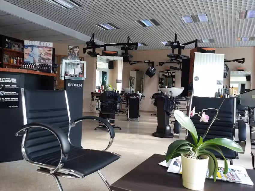 Friseur-Kosmetik-Fuchs