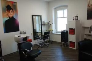 Friseur & Kosmetik GmbH
