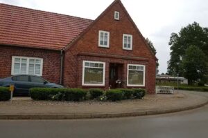 Friseur & Kosmetiksalon RUNDHAIRUM