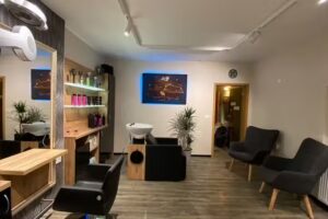 Friseur- & Kosmetikstudio Andrea Höhne