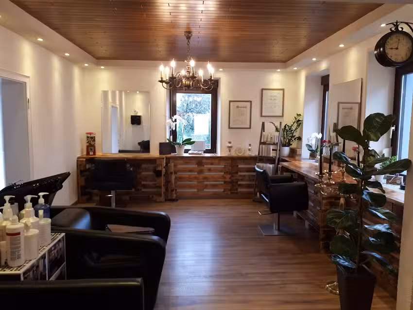 Friseur Kristin Gerber