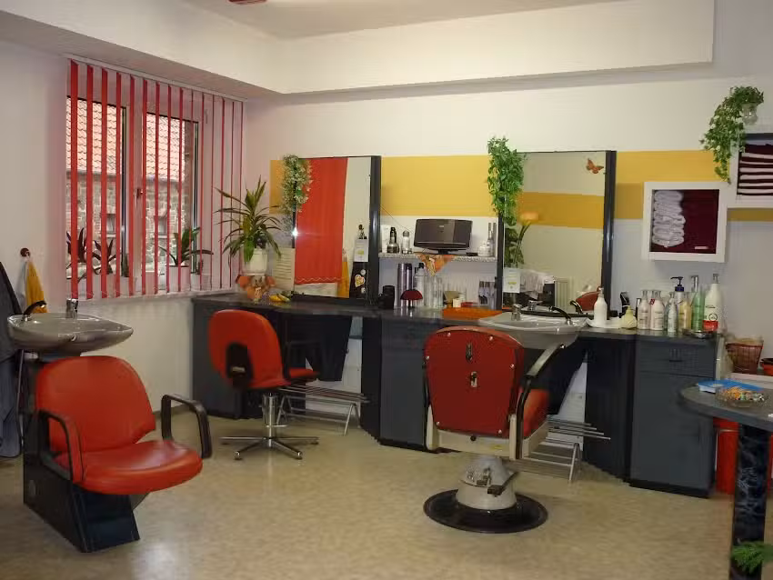 Friseur LA BELLE