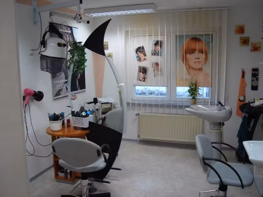 Friseur LA BELLE