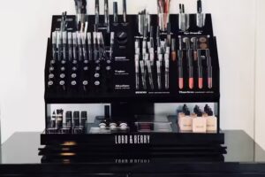 Friseur Landau | Isabel Dierenbach & Artist