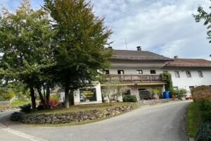 Friseur MenacHair &ndash; Wenke Menacher