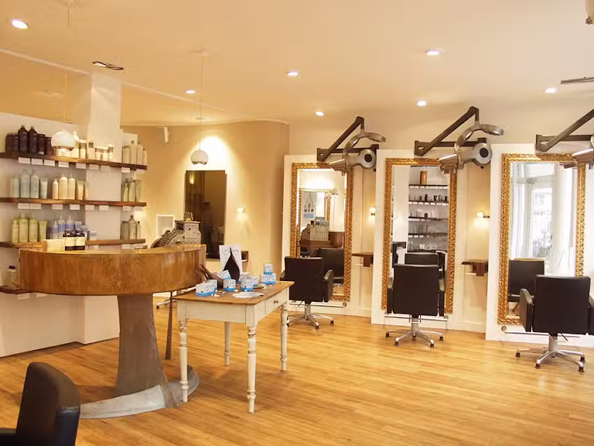 Friseur M&ouml;bius Ahrensburg | Extensions, schneiden, colorieren, verl&auml;ngern, verdichten