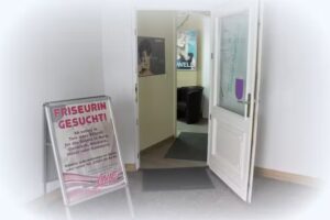 Friseur Modische Linie e.G. Burg, Holzstr.