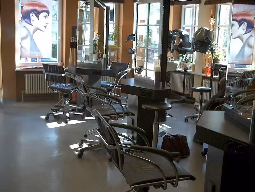 Friseur Rapunzel, Francesca Frenda