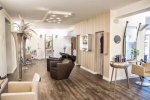 Friseur Salon Cut&rsquo;n More Nicole Bunse