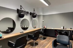 FRISEUR SALON NANA