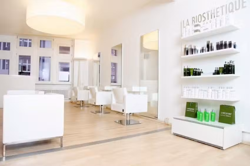 Friseur Semeraro Hair Lounge Freiburg | Haarverl&auml;ngerung | Balayage | Blond Experten