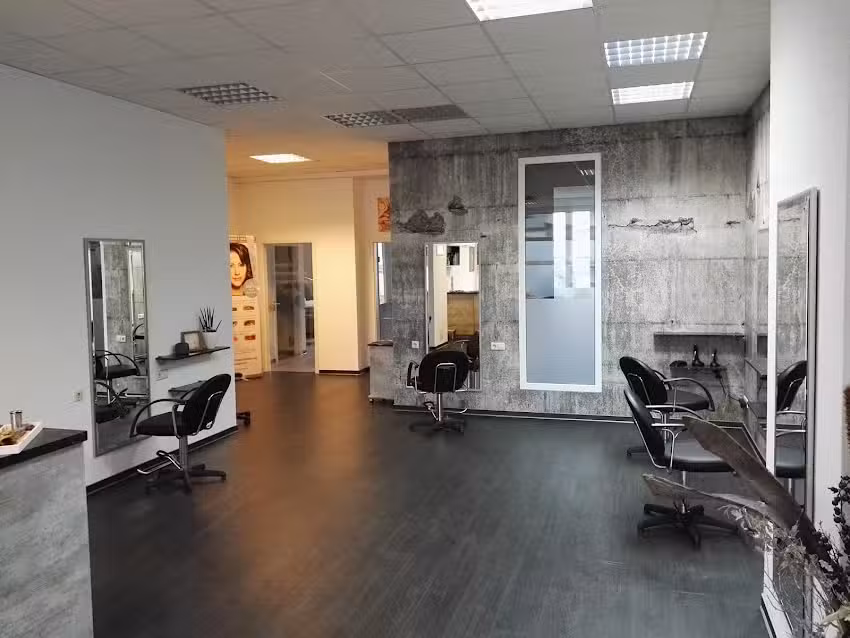 Friseur Simon No. 51