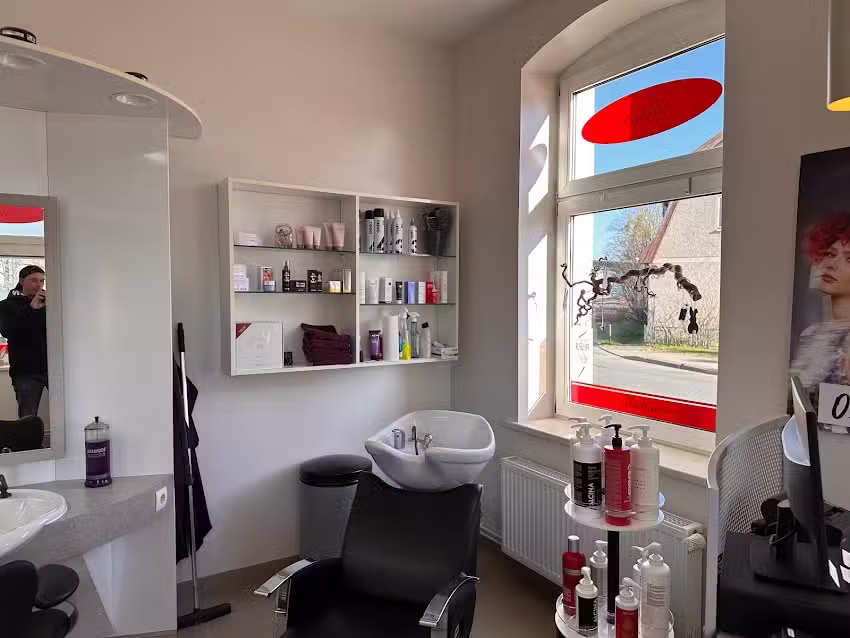 Friseur- und Kosmetikhandwerk Figaro eG