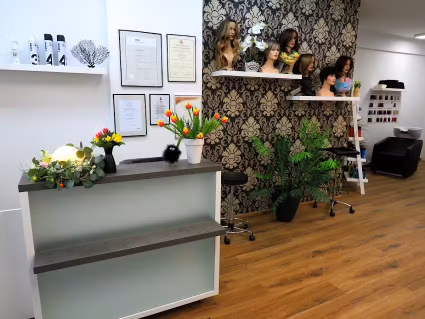 Friseur und Per&uuml;ckenstudio K&ouml;nig