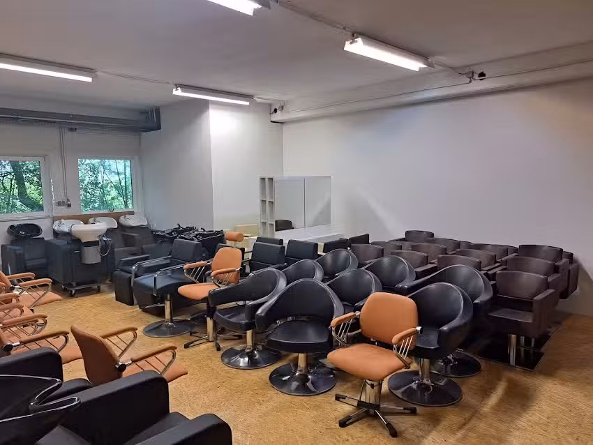Friseur6 Friseureinrichtungen Gebraucht