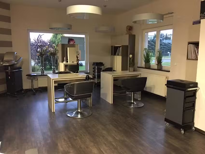 Friseure Hundeshagen