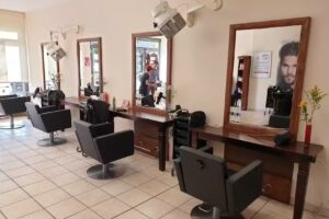 Friseure Vand&eacute;ll Hugenottenplatz Franz&ouml;sisch Buchholz