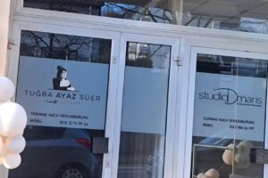 Friseurmeisterin Tugba Ayaz-S&uuml;er