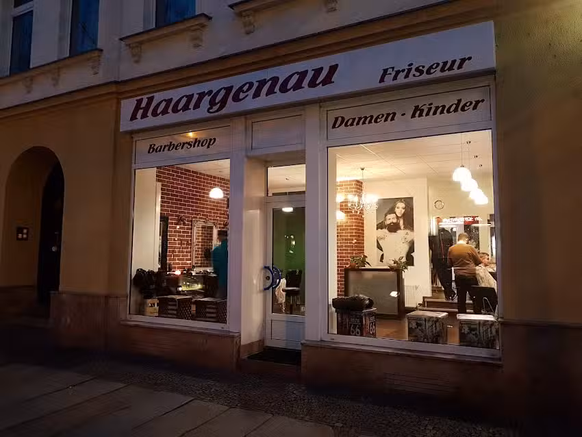 Friseursalon & Barbier Haargenau Karli