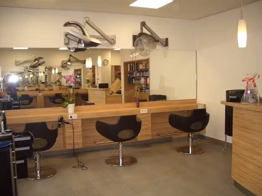 Friseursalon Bronold