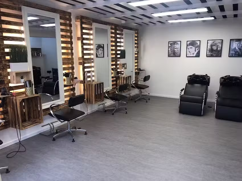 Friseursalon by Ferhan