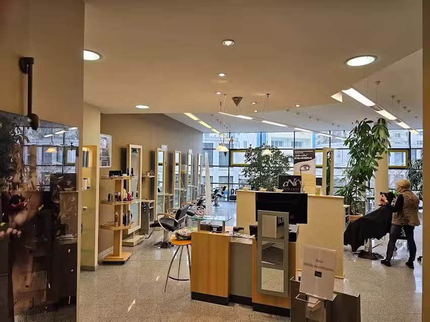 Friseursalon Coiffeur am T&uuml;rmer