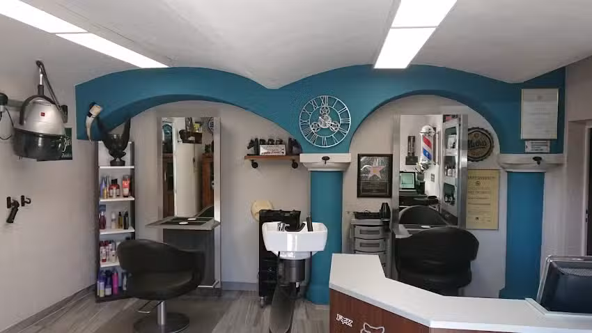 Friseursalon Cross&lsquo; HAIR by B&ouml;ser Fris&ouml;ser