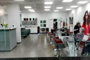 Friseursalon der Haarmoden GmbH Weißenfels