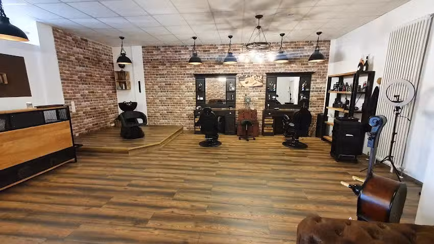 Friseursalon Golden Scissor | Barbier &ndash; Kinder &ndash; Frauen