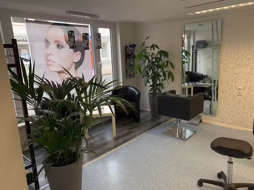 Friseursalon Haarakiri