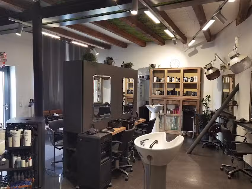 Friseursalon Haarvana